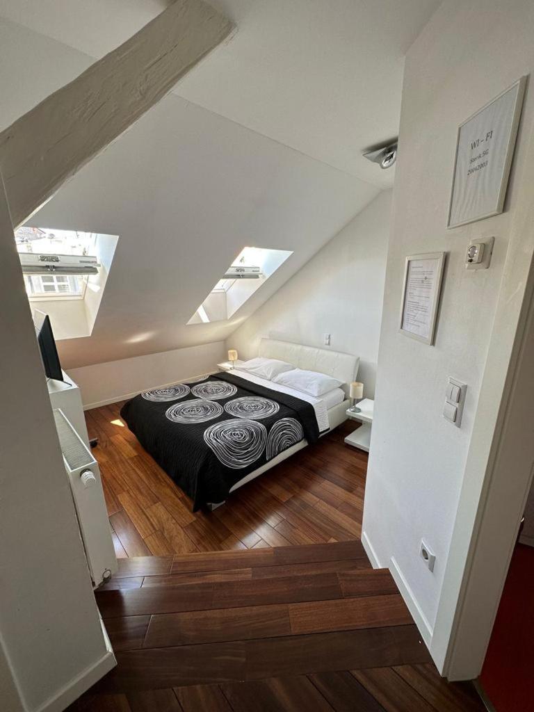 Jacuzzi Apartment - Center Загреб Екстериор снимка